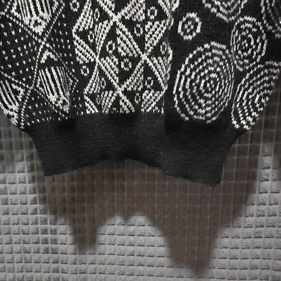 VTG 80s Silver Geometric Sweater Lg/XL Sparkle Witchy Holiday Goth Rock Fairy - Picture 8 of 11